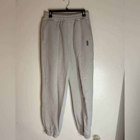 Comfrt Jogger Sweatpants in Fog - Picture 2 of 4